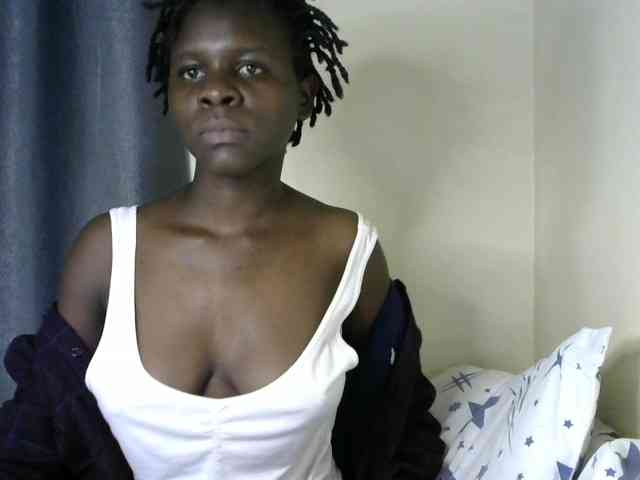 Queenbeea webcam