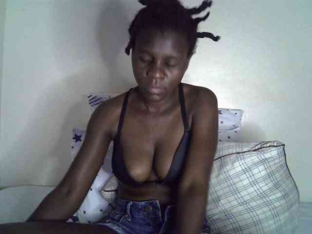 Queenbeea