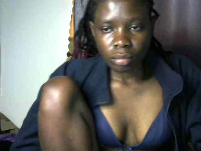 Queenbeea webcam