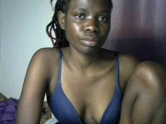 Queenbeea webcam
