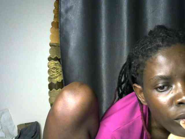 Queenbeea