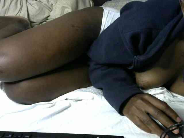 Queenbeea webcam