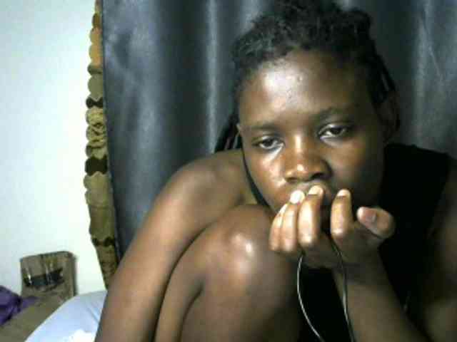 Queenbeea webcam