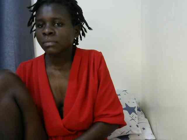 Queenbeea webcam