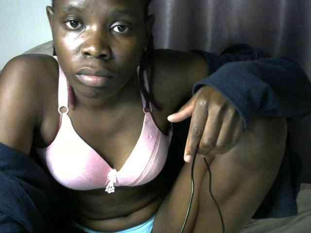 Queenbeea webcam