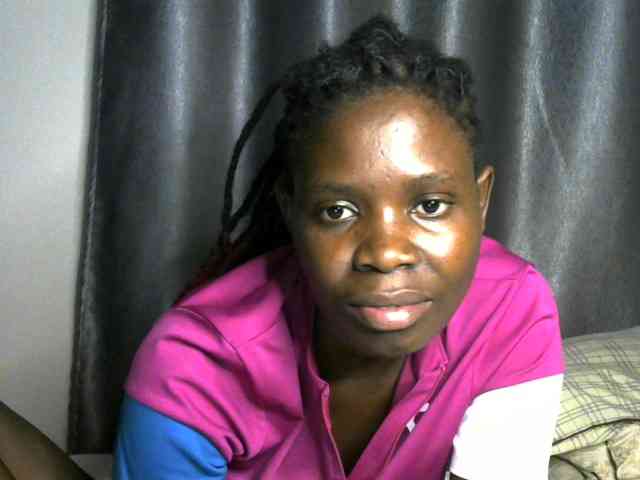 Queenbeea webcam