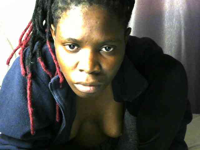 Queenbeea webcam
