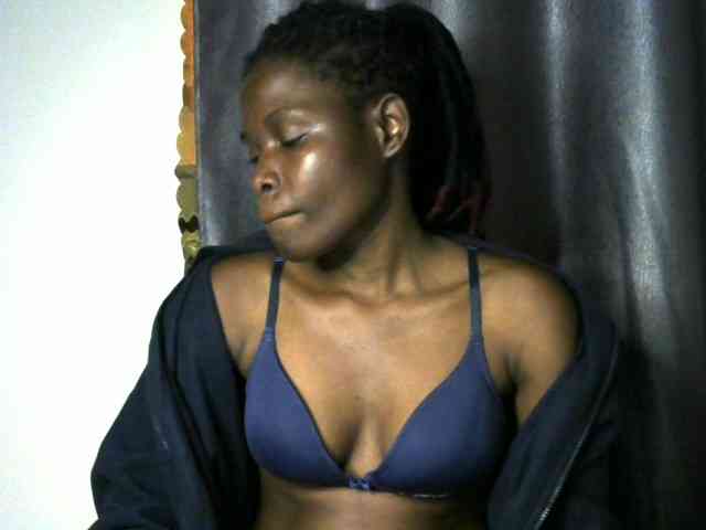 Queenbeea webcam
