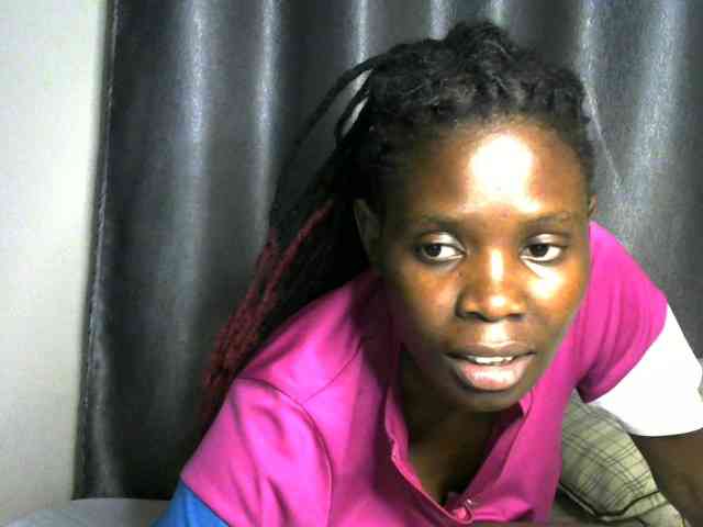 Queenbeea webcam