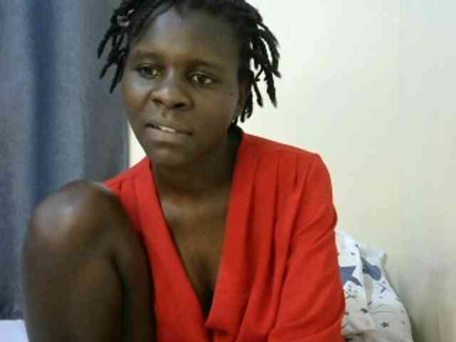 Queenbeea webcam