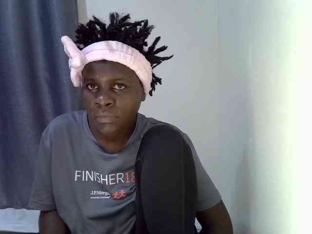 Queenbeea webcam