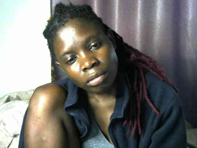 Queenbeea webcam