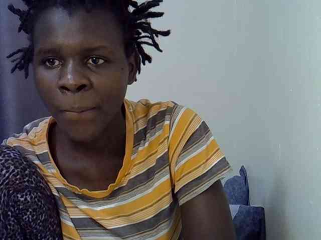 Queenbeea webcam