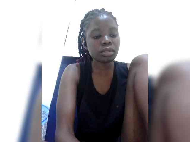 Queenbeea webcam