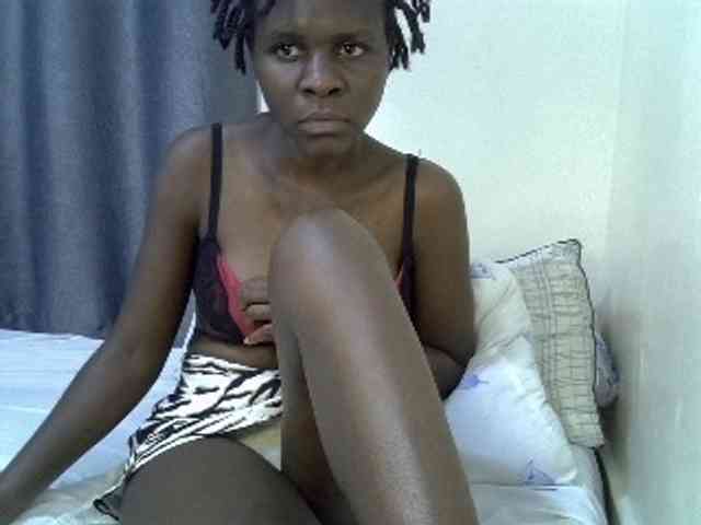 Queenbeea webcam