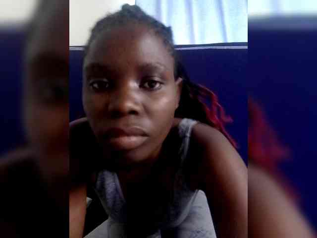 Queenbeea webcam