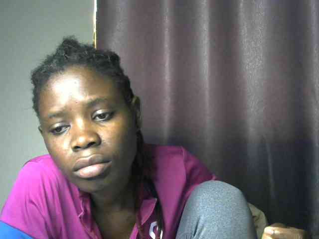 Queenbeea webcam