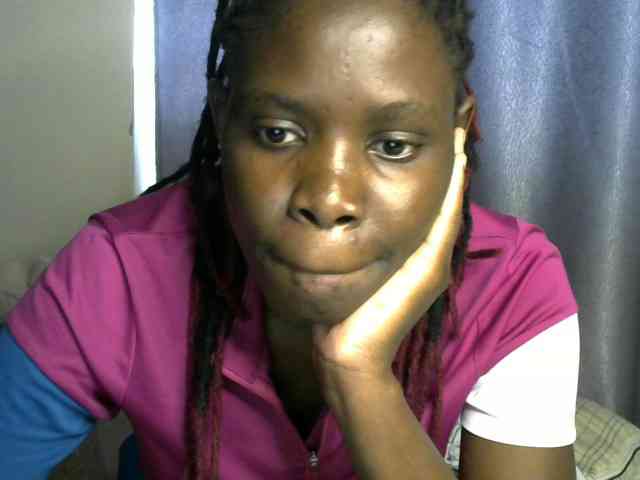 Queenbeea webcam