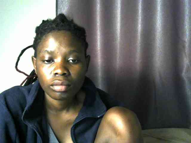 Queenbeea webcam
