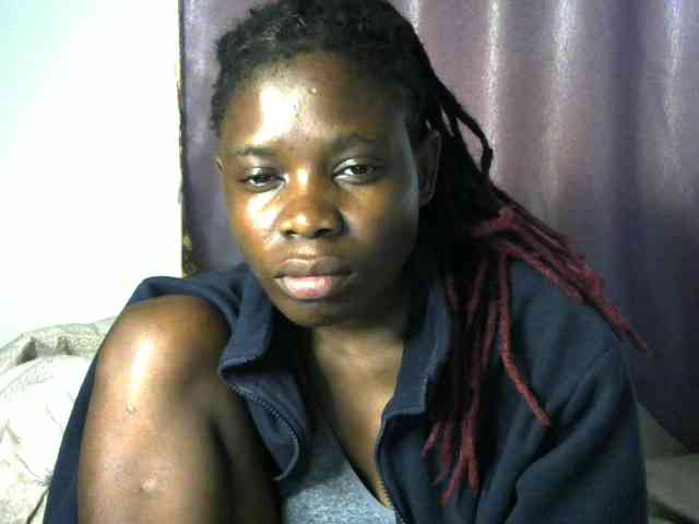Queenbeea webcam