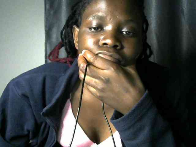 Queenbeea webcam