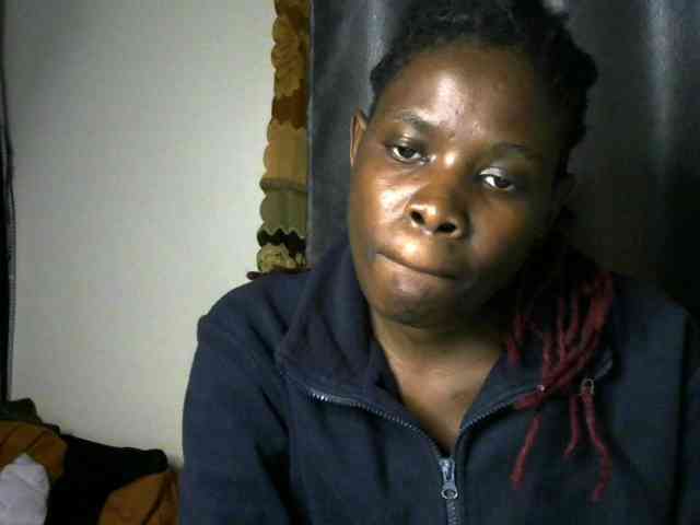 Queenbeea webcam