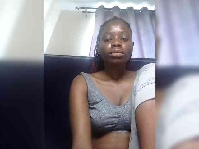 Queenbeea webcam