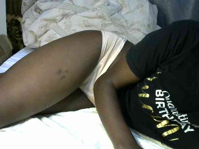 Queenbeea webcam