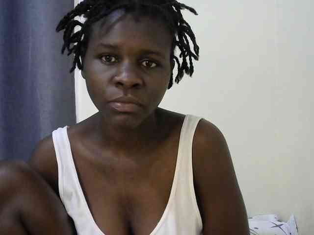 Queenbeea webcam