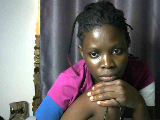 Queenbeea