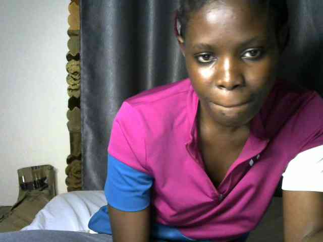 Queenbeea webcam