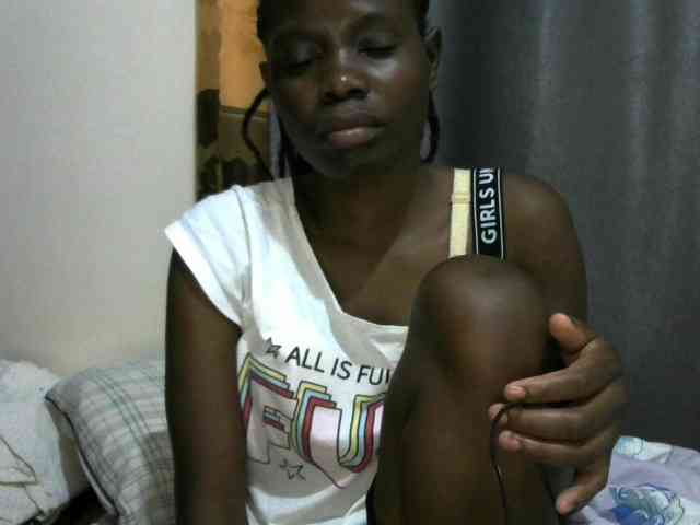 Queenbeea webcam