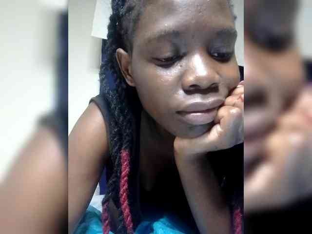 Queenbeea webcam