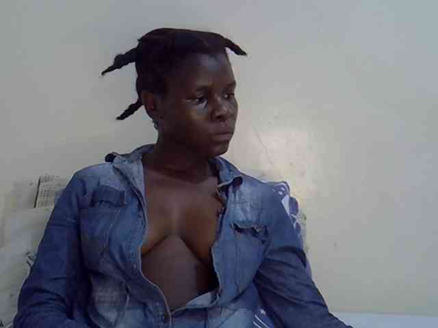 Modelo: Queenbeea