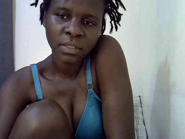 Queenbeea webcam