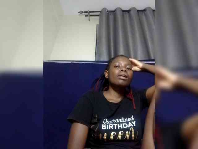 Queenbeea webcam