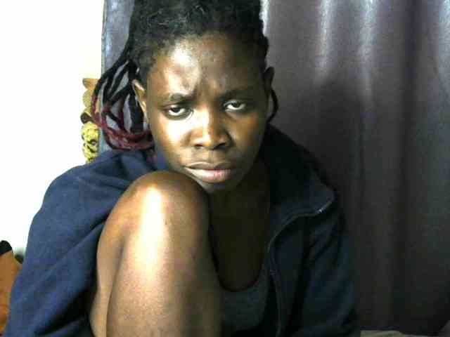 Queenbeea webcam