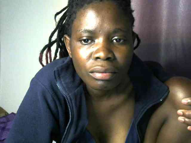 Queenbeea webcam