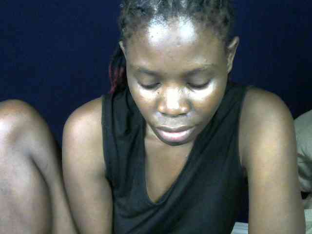Queenbeea webcam