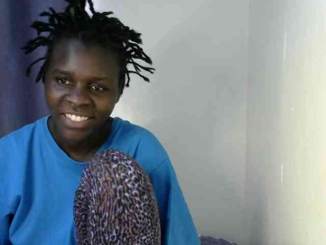 Queenbeea webcam
