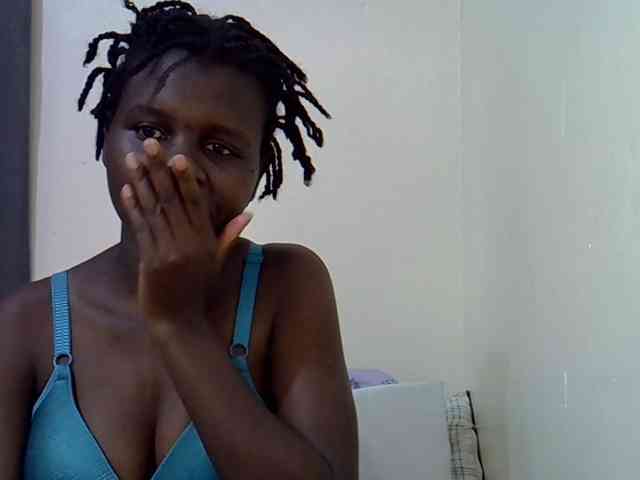 Queenbeea webcam