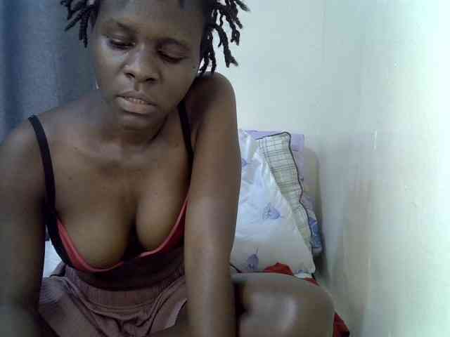 Queenbeea webcam