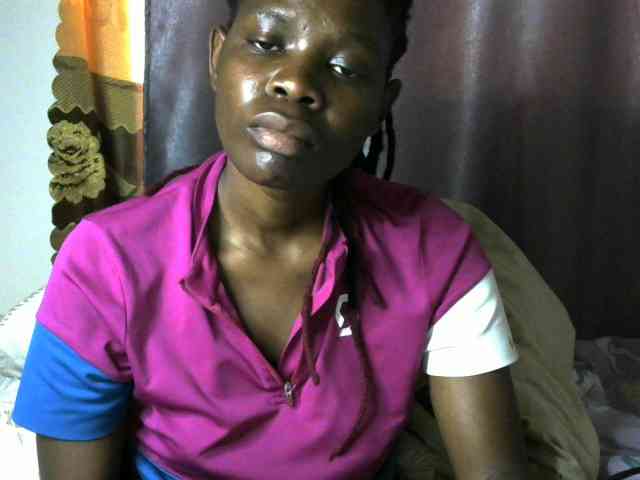 Queenbeea webcam