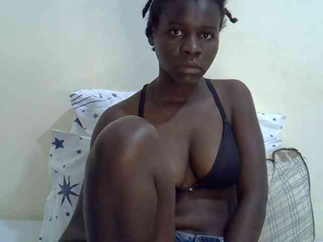 Queenbeea webcam
