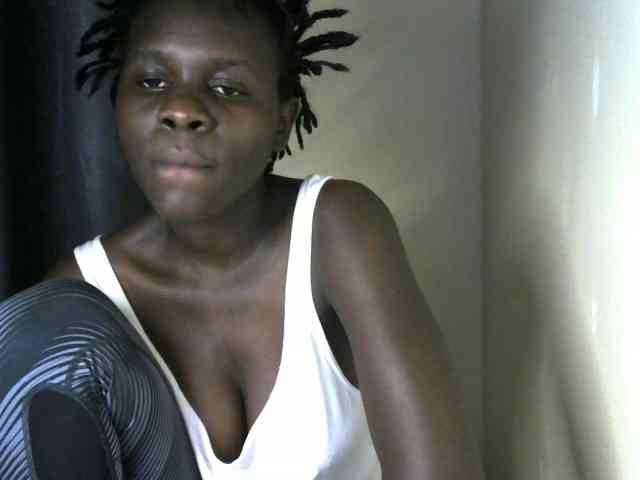 Queenbeea webcam