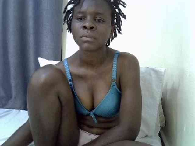 Queenbeea webcam