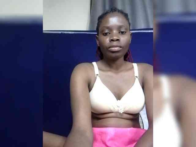 Queenbeea webcam