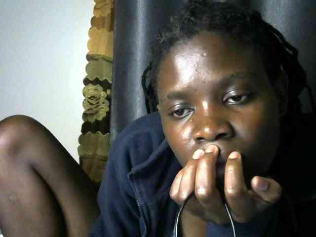 Queenbeea webcam