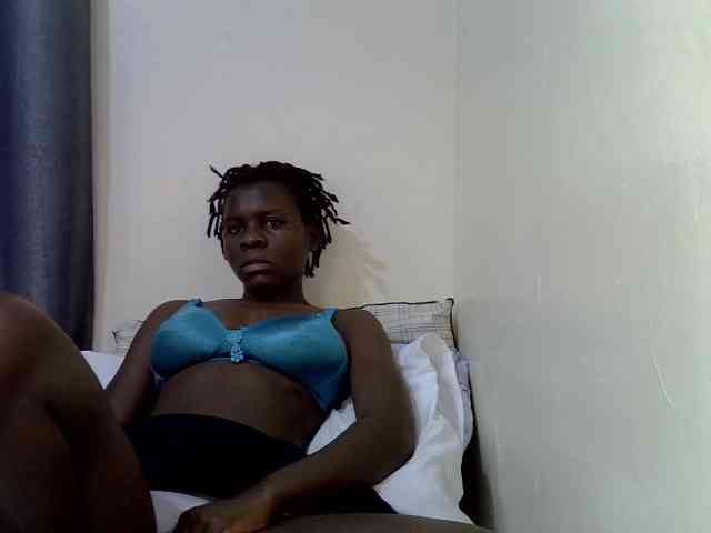 Queenbeea webcam
