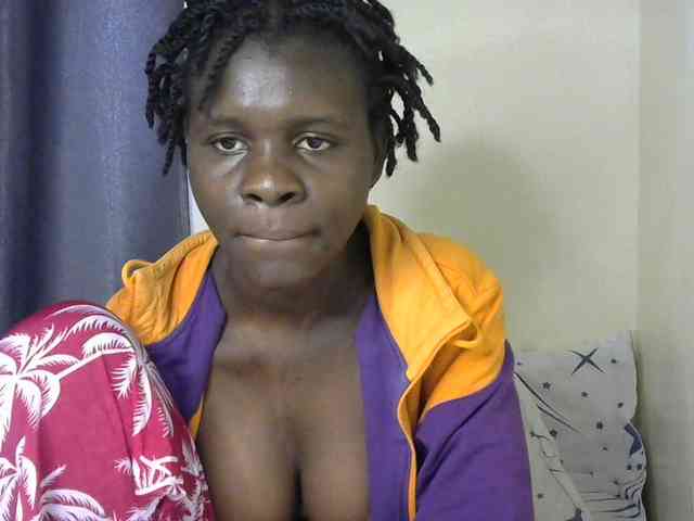Queenbeea webcam
